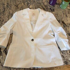 Cinq a Sept Khloe 3/4-Sleeve White Denim Blazer Size 8 - Gorgeous Piece!